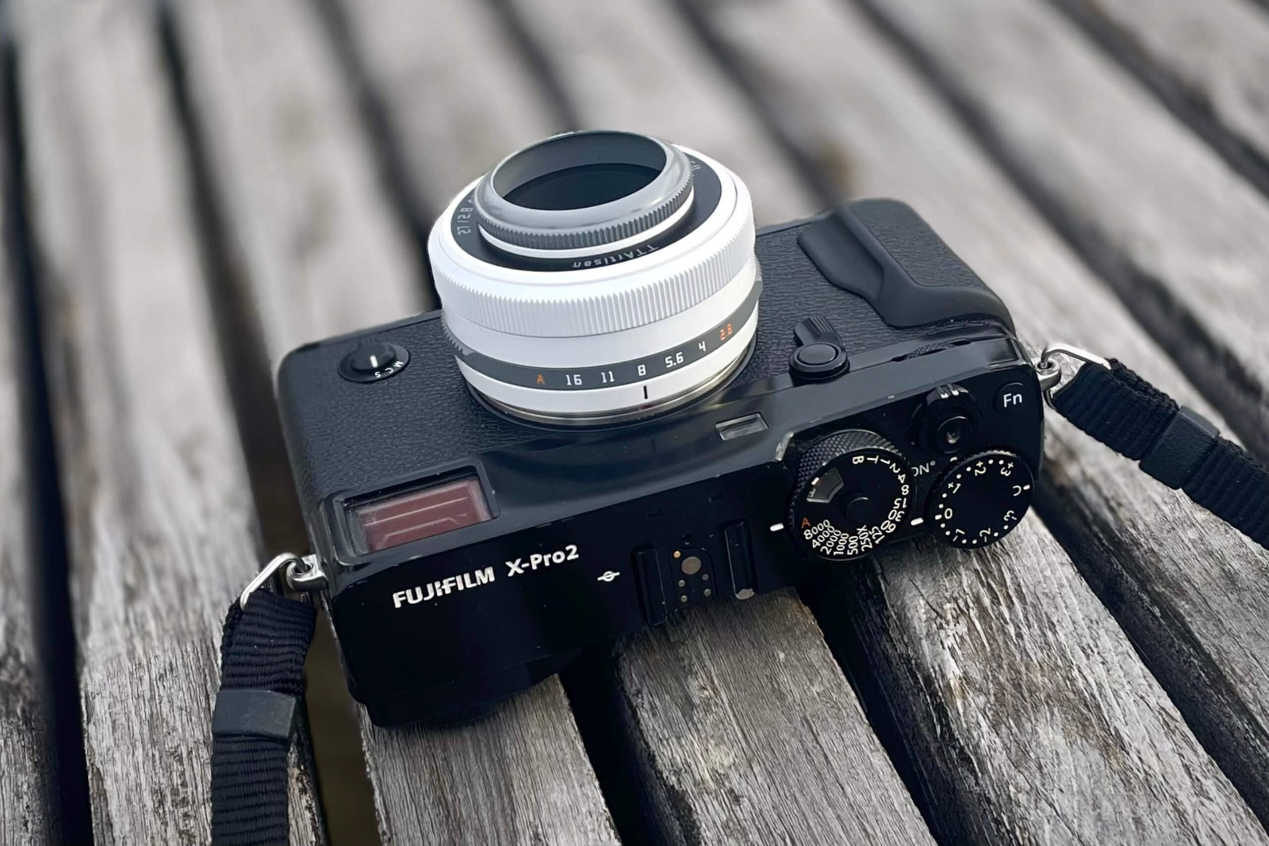 あのTTArtisan AF 27mm f2.8 XのWhite Limited Editionの実物が