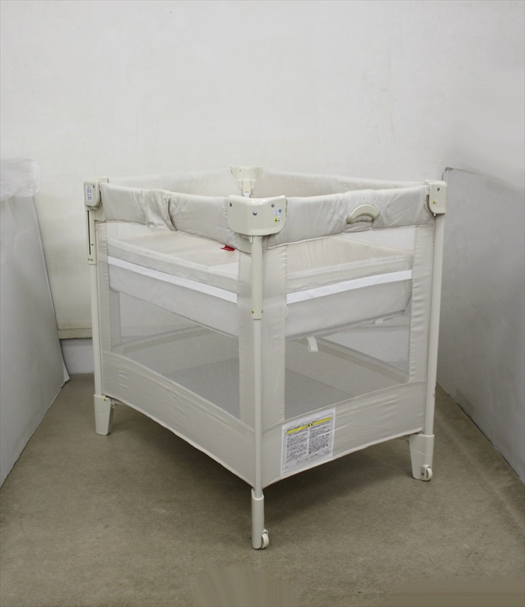 送料無料 ココネルエアー ミルクWH 66046 たたんで運べるベビーベッド