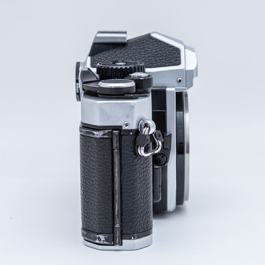 Nikon New FM2 シルバー, MD-12付き – ねりま中古カメラきつね堂