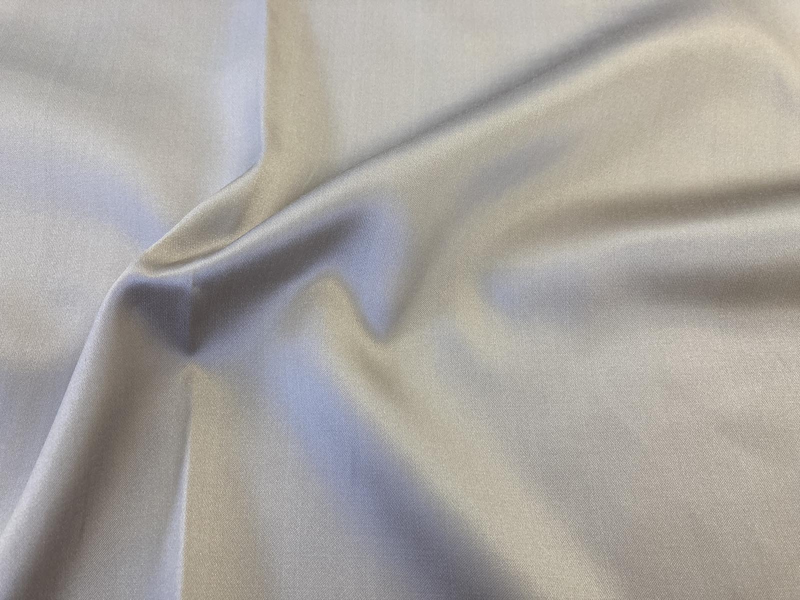 KKS4654J 16匁シルクサテン染め｜無地染｜シルク・シルク混｜小紋