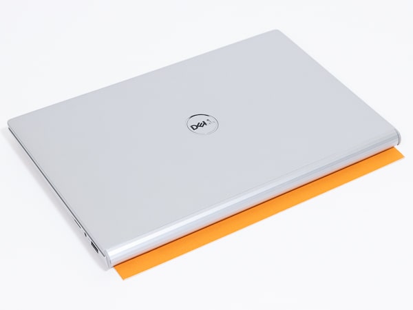 デルInspiron 13 7300レビュー：重量999gの超軽量＆超コンパクトな13.3