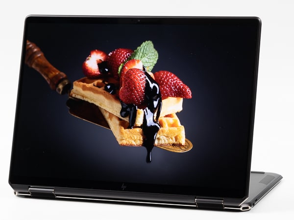 HP Spectre x360 14 ef（2022年モデル）レビュー：高級感抜群の13.5