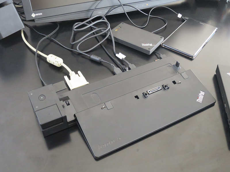 ThinkPad X270 ドッキングステーション ウルトラドックが一番使い