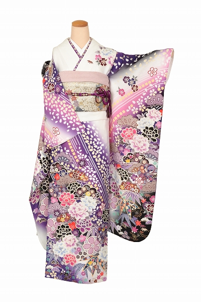 振袖(うす紫地・ぼたん)｜着物レンタルあき (来店着付け無料・全国配送