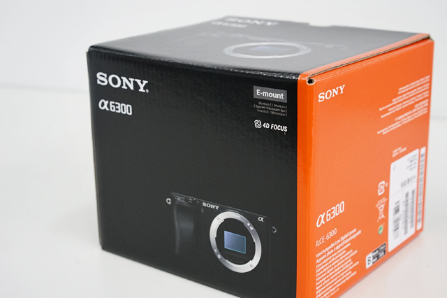 ミラーレス一眼カメラ「α6300」の外観レビューと、細かく進化した機能