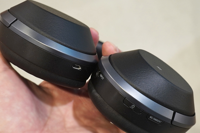 ワイヤレスノイズキャンセリングステレオヘッドセット「WH-1000XM2」を