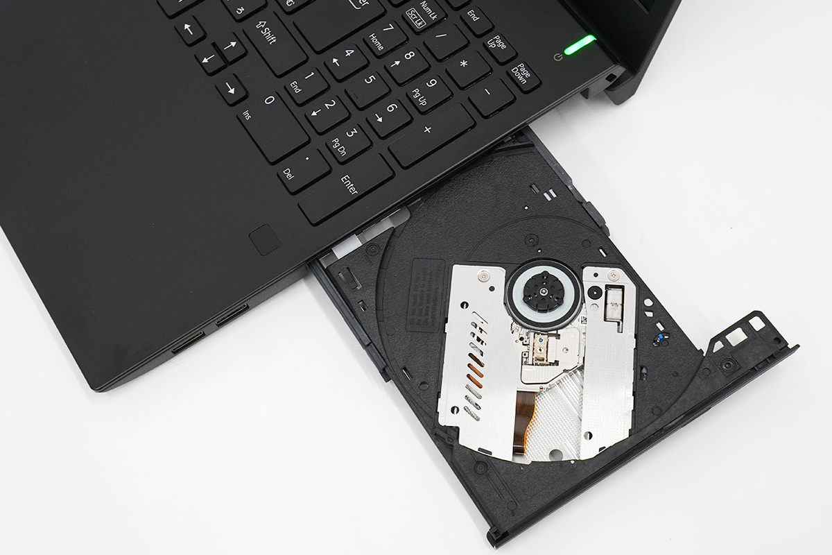 オールインワンノートPCのVAIO S15がソニーストアで販売終了。VAIO現行