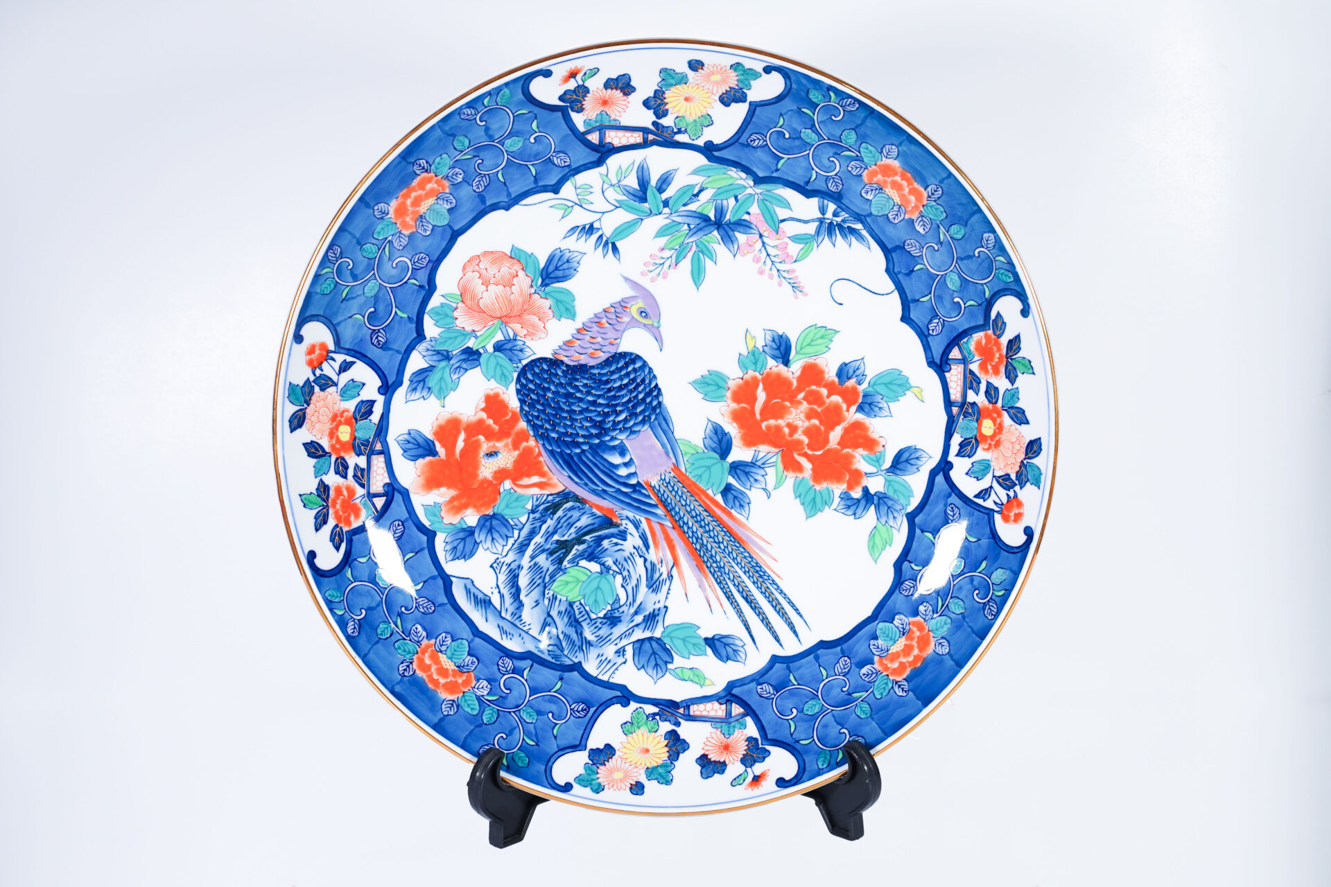 有田焼 染錦孔雀 15号 飾皿 峰山 – 九谷屋 公式オンラインストア