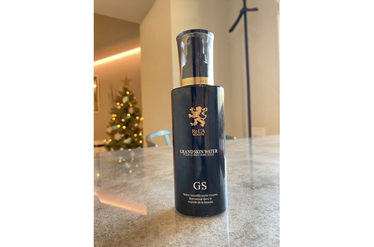 リアボーテ 取扱い】グランスキンのクリスマスコフレ ウォーターに感動