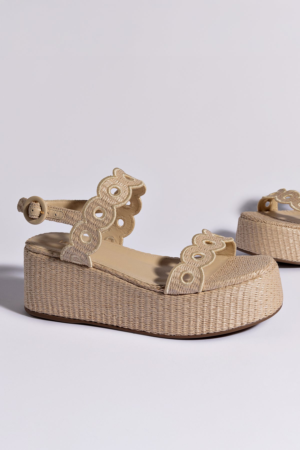 Florence Broderie Flatform In Natural Raffia - Flatforms