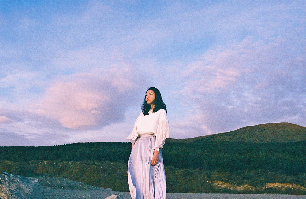 日食なつこ、タスマン氷河で撮影した新作アートワークを公開