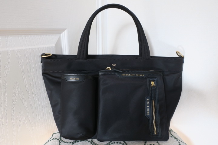 Anya Hindmarch ミニマルチポケットトート | LEE