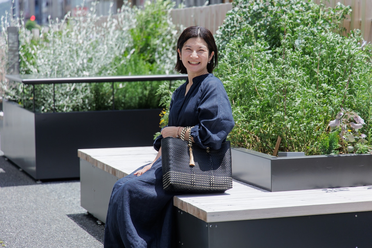 後藤由紀子さん×レトラ】コラボメルカドバッグが素敵！ワンピースに