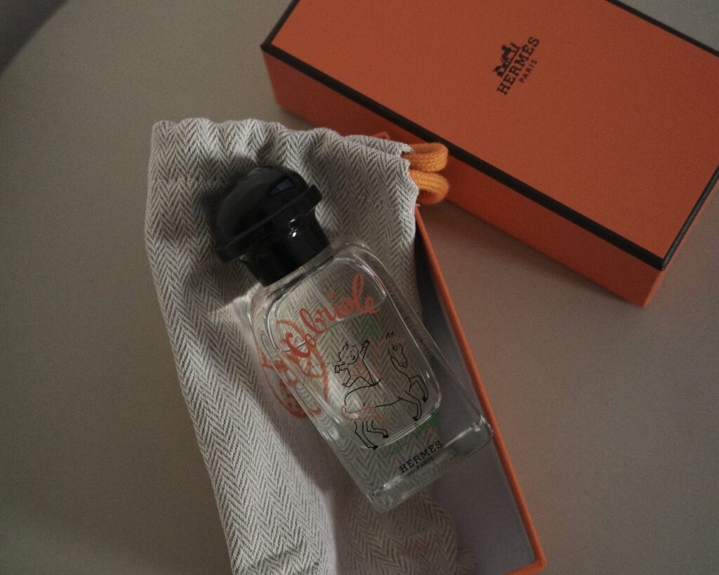 春の始まりをエルメスの新しい香り「カブリオル」と | LEE