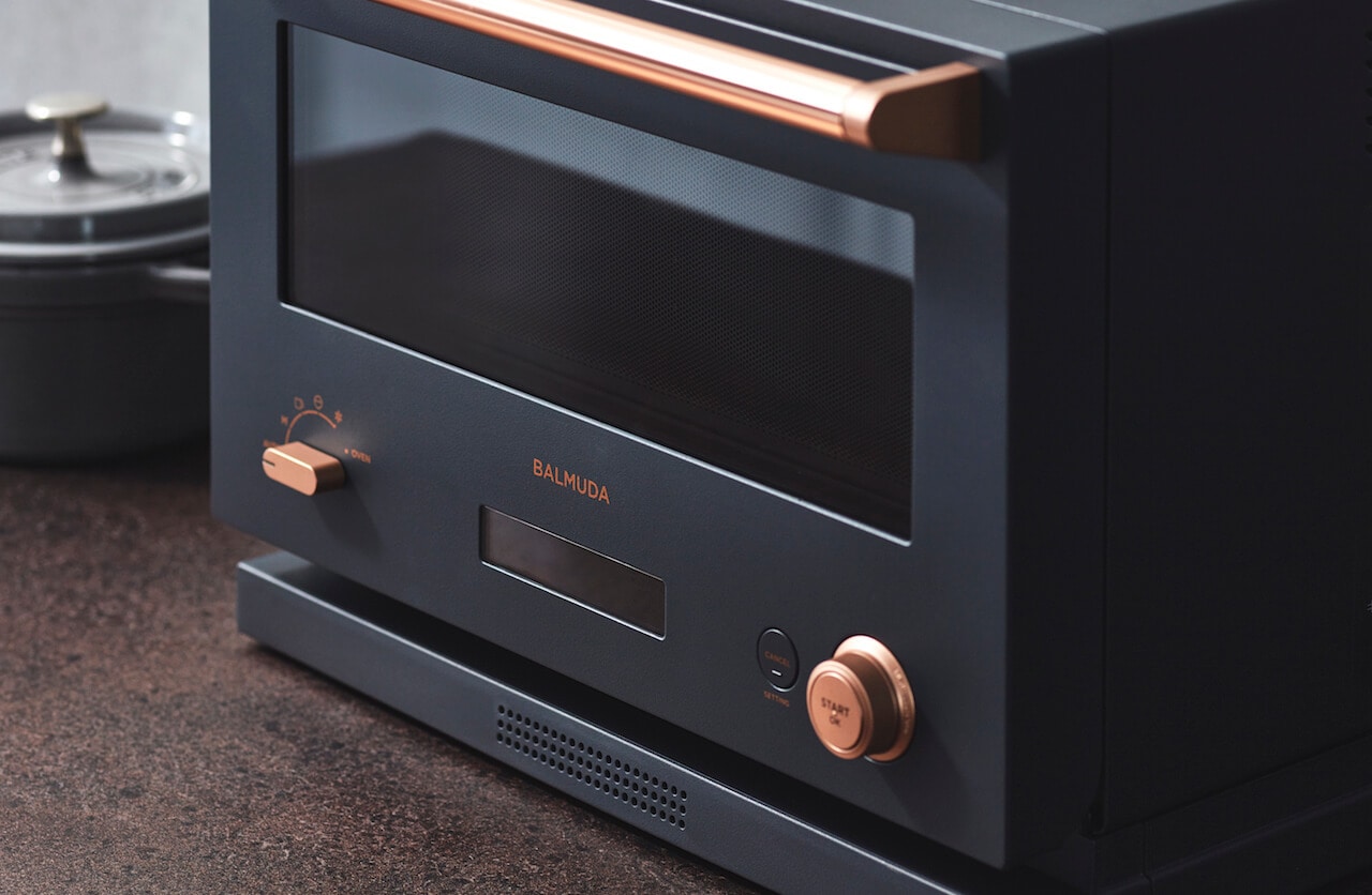 バルミューダ ザ・レンジに限定カラー「ダークグレー」が仲間入り！ | LEE