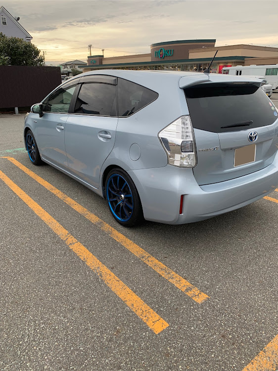 プリウスαのプリウスα・ZOOMダウンサス・ローダウンスプリングに関する