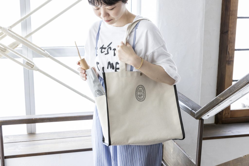 おしゃれさんの愛用バッグと中身を公開】 ネストローブ プレス・滝口和