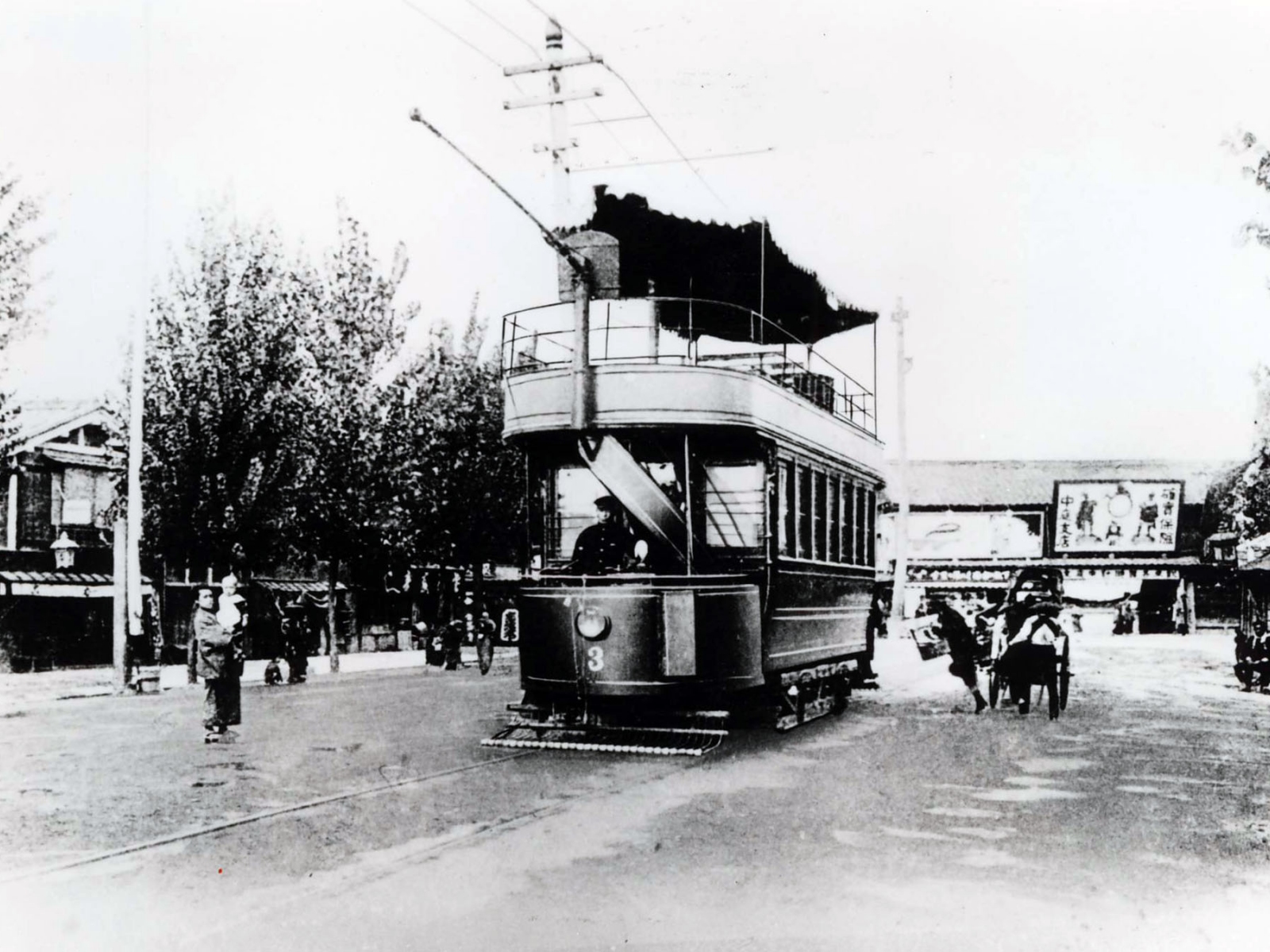 大阪市民の足であり日本初の市営の電車だった、今はなき『大阪市電