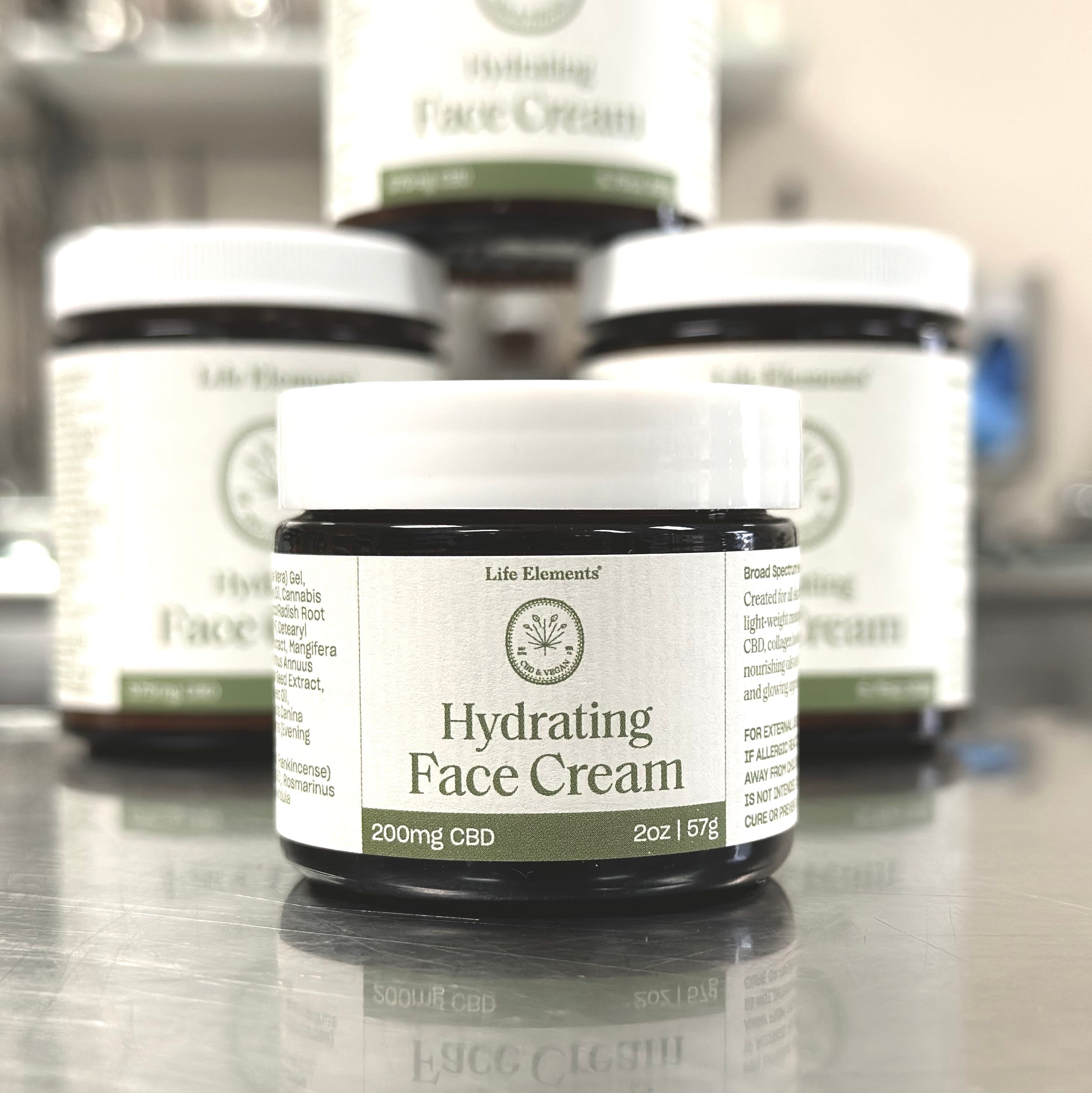 Hydrating Face Cream with Collagen Boosting Lupin and Dragon's