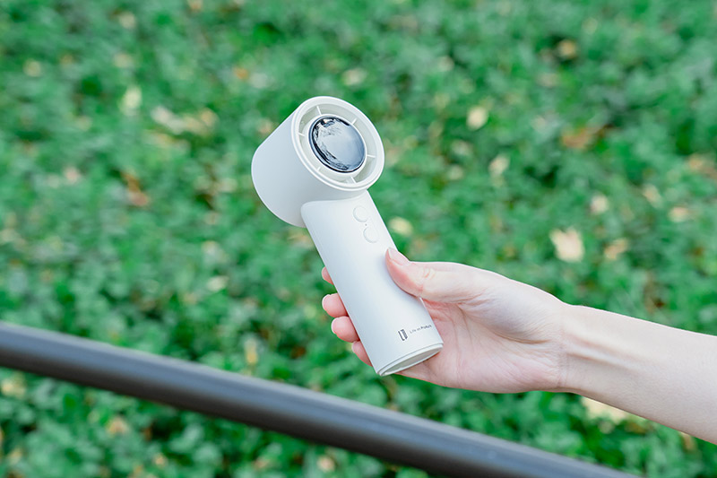 ターボハンディファン 100段階調節機能付 LCAF006 | Life on Products