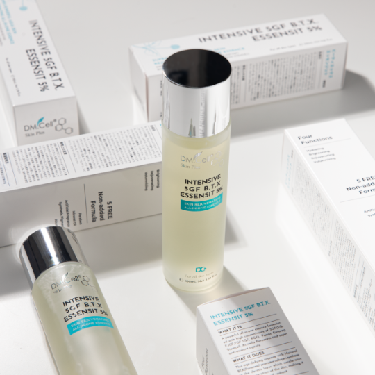 天然ボトックス成分でハリを改善｜B.T.X. エッセンジット化粧水 - LILISHA