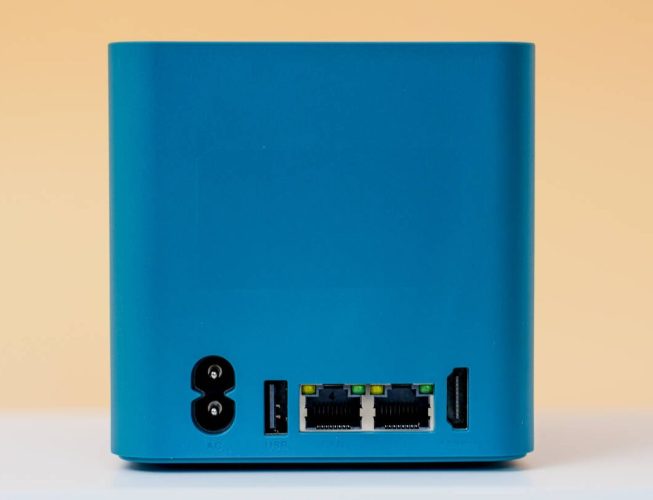 Beelink ME mini is a NAS with an Intel N200 processor and support