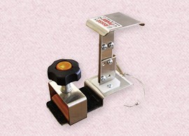 推奨補助ペダル | ピアノ演奏用の靴 Little Pianist（リトルピアニスト）