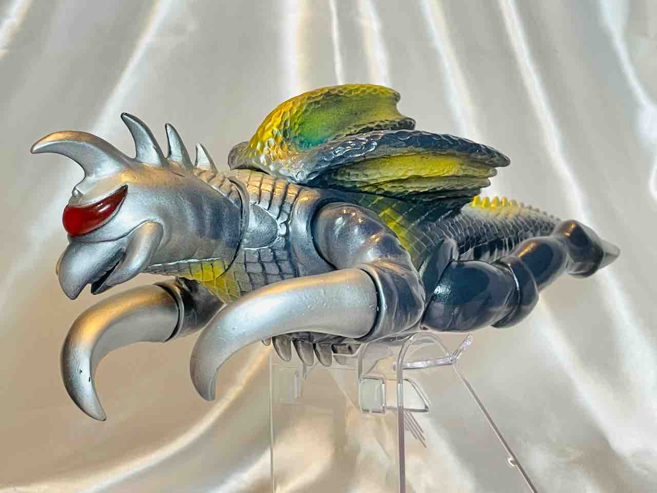 希少■ マルサン ガイガン 飛行形態 蓄光 ソフビ / 東宝 今週のガイガン<マルサン ガイガン 飛行形態 HMV版> : 大人少年の秘密基地