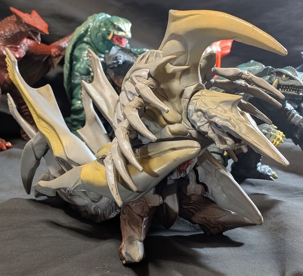 平成ガメラ＆対戦怪獣（バンダイ）ソフビフィギュア7体セット : 恐竜