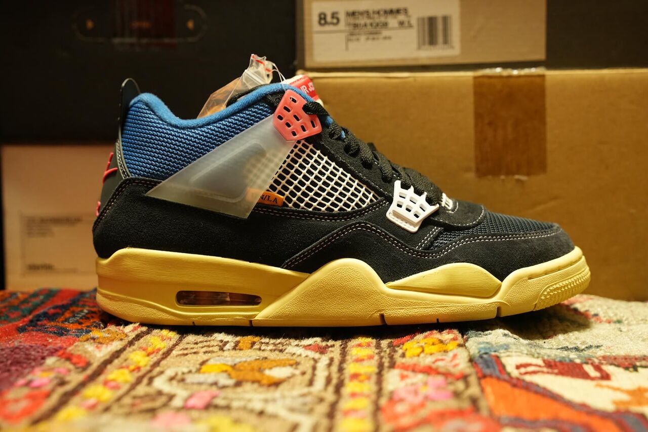 レビュー】ユニオン×ナイキ エアジョーダン4レトロ オフノワールの