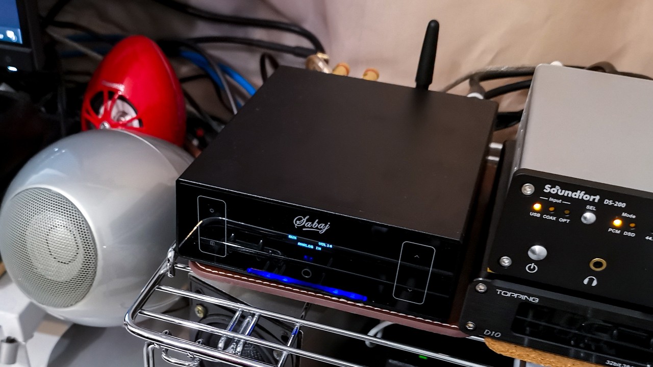 Sabaj A4」 Bluetooth（aptX）にも対応した小型＆多機能 中華デジタル