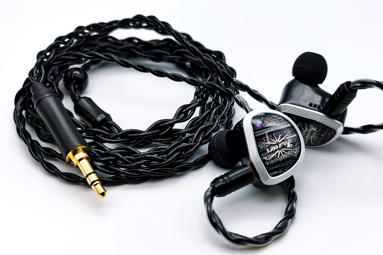 Kiwi Ears Aether」 最大級15.3mm平面駆動ドライバー搭載。環境を整え