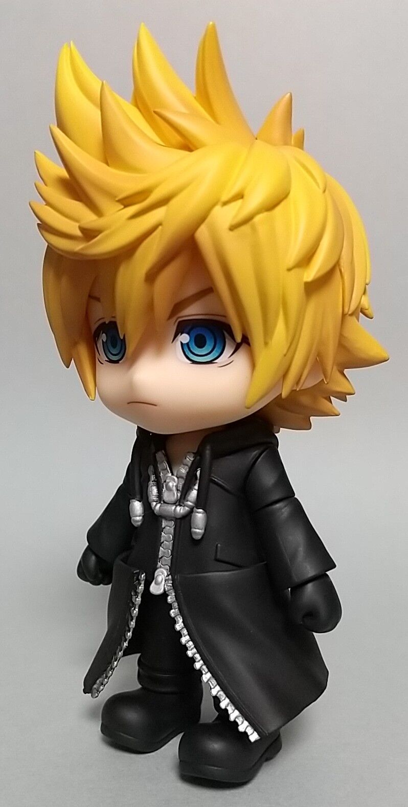 オンラインショップ限定！キーブレード2刀流のロクサス】ねんどろいど