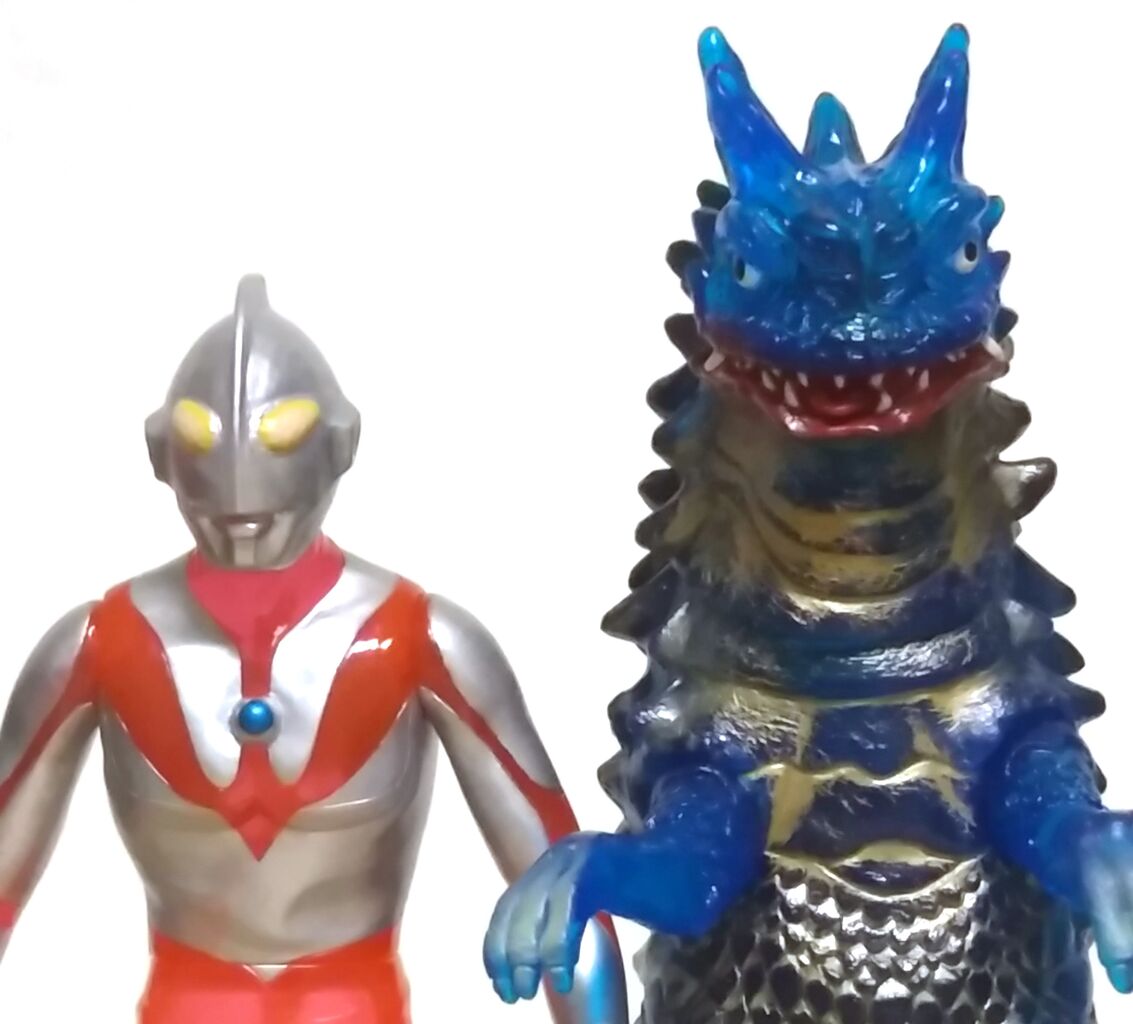 赤い玉、青い玉も付属のソフビセット】ウルトラヒーロー&怪獣シリーズ