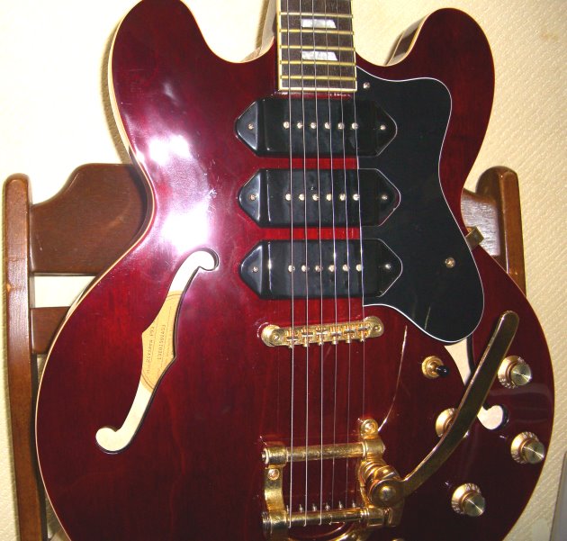 念願のセミアコ入手！！これはウレシイ！ : 約17年ぶりにギター再開