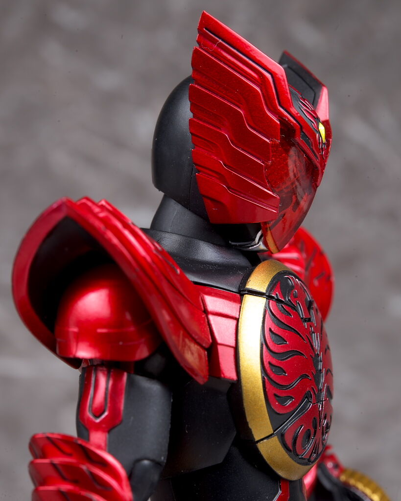 S.H.フィギュアーツ (真骨彫製法) 仮面ライダーオーズ タジャドル