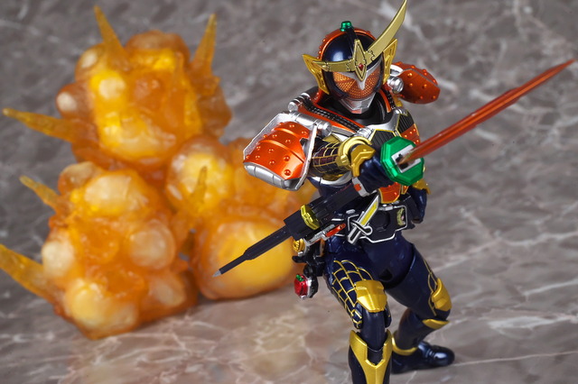 S.H.フィギュアーツ (真骨彫製法) 仮面ライダー鎧武 オレンジアームズ