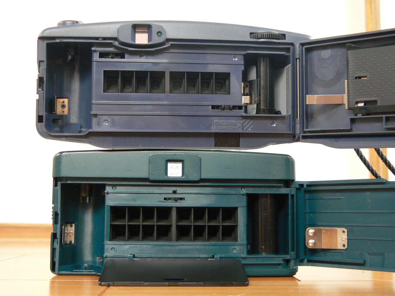 値下げ・美品】FUJI FILM 連写カルディア ビューン16 動作品 希少 FUJI