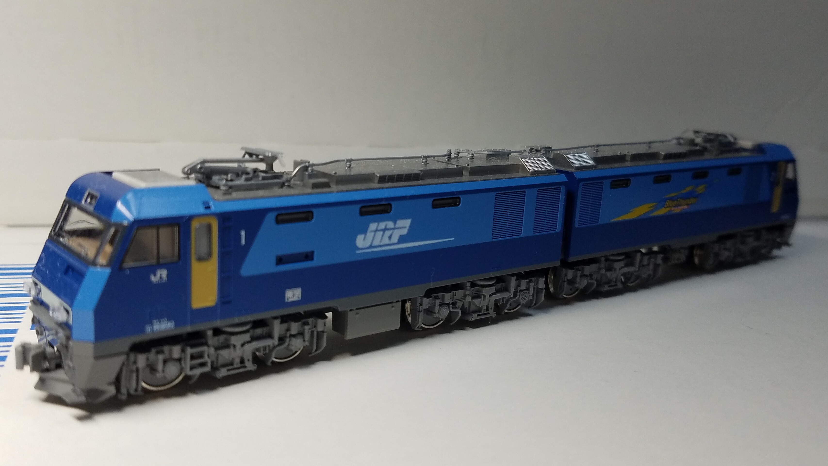 Kato 3045-1 EH200 量産形の加工整備 その① : （仮称）東北本線 岩