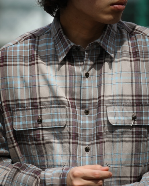 BROWN by 2-tacs Regular collar