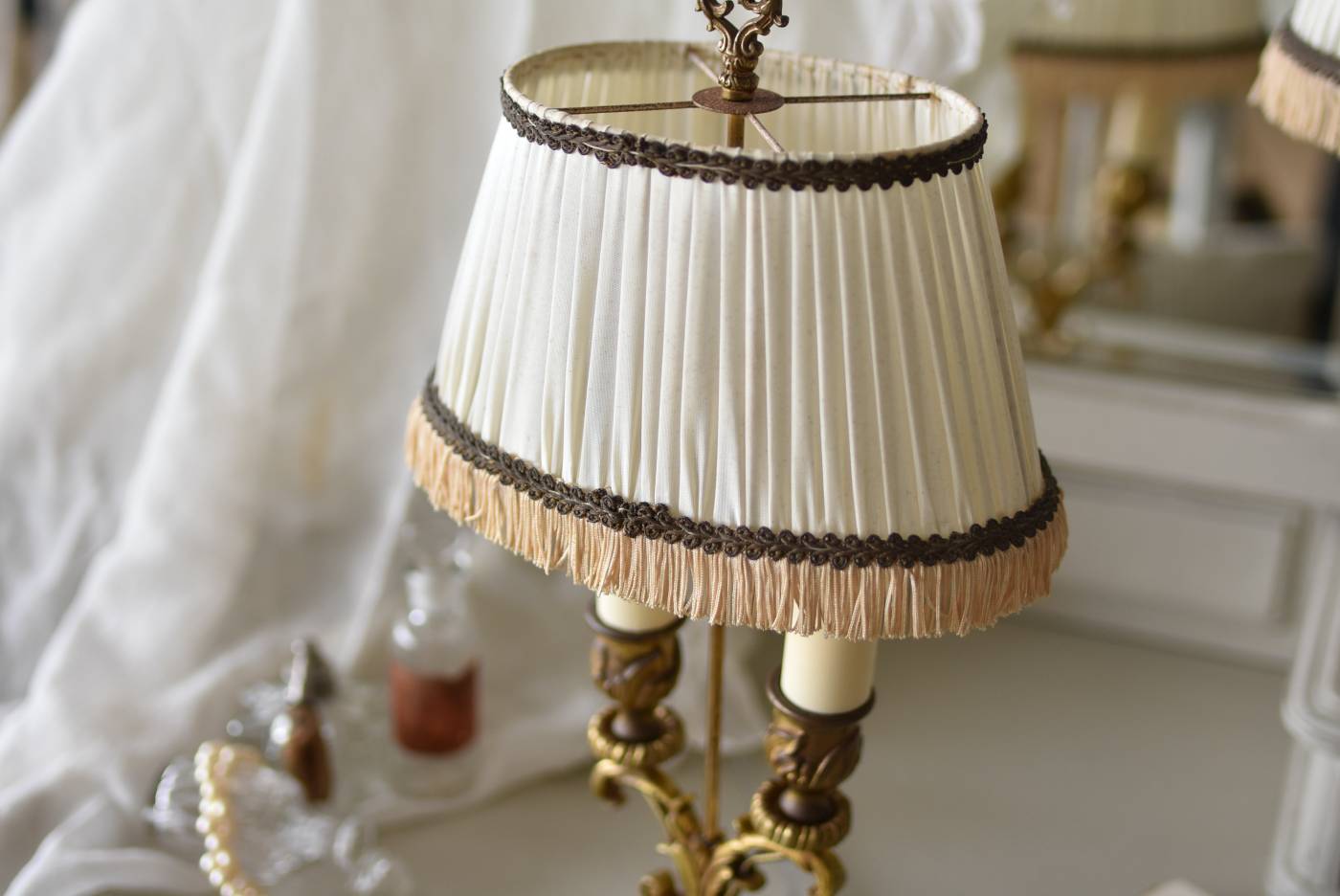 2灯テーブルランプ.16B フランス アンティーク 卓上照明