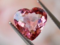 ピンクトルマリンハートシェイプ3.47ctブラジル産 | LOTUS for BrIGHT