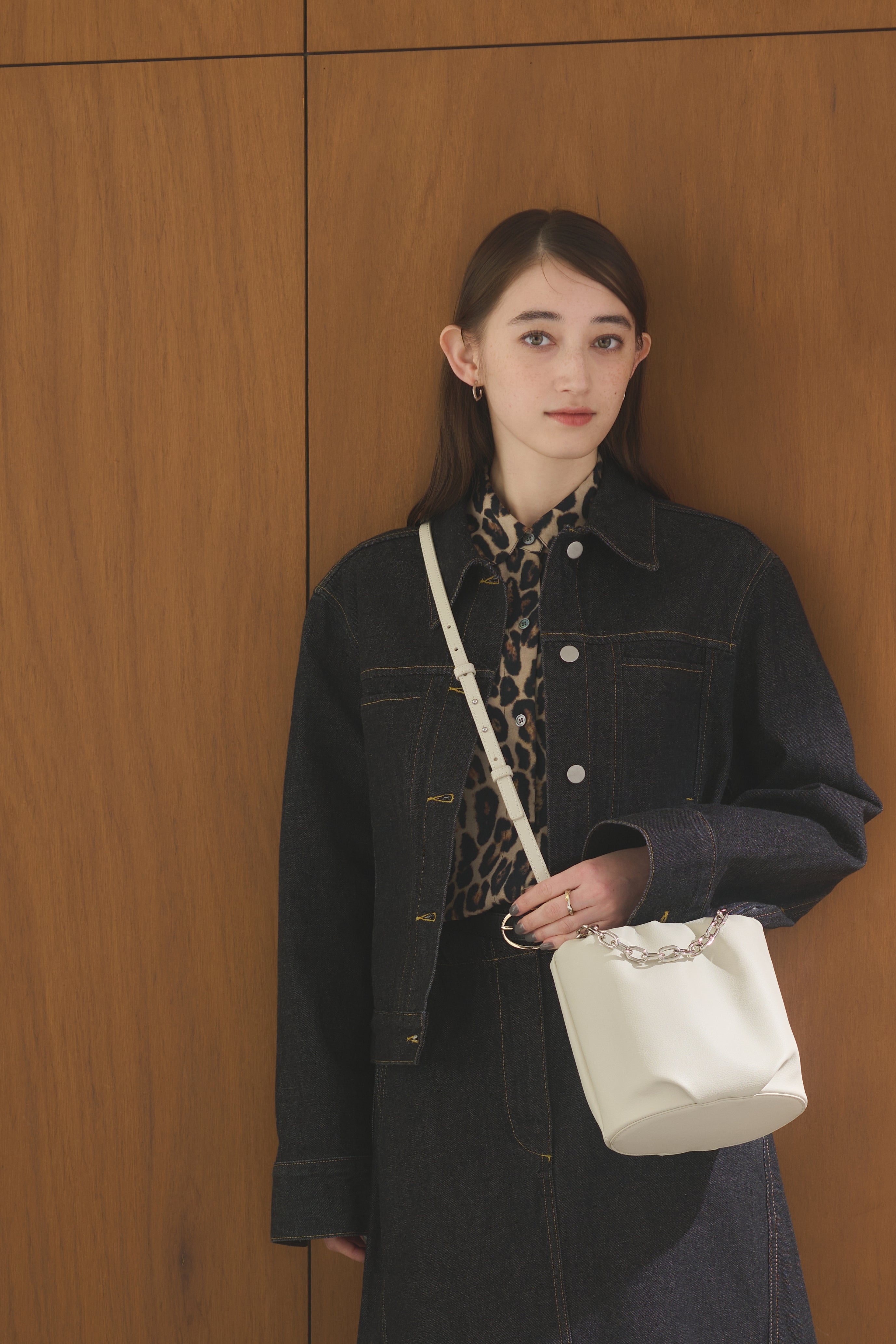 国産アップルレザー製「Apple 4Way Gather Bag」| LOVST TOKYO