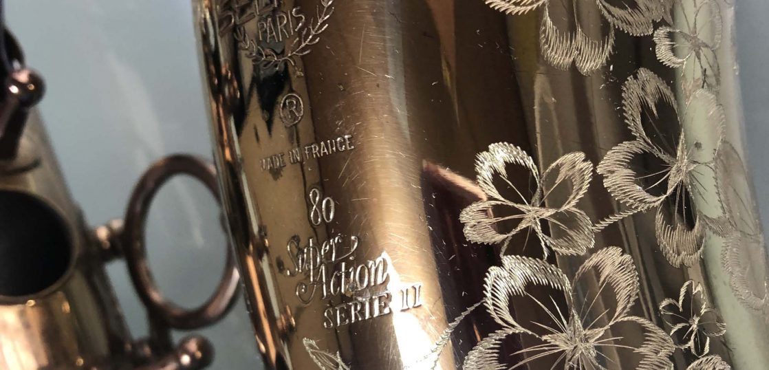 サクラサク | LOVE & HAPPINESS 森脇康晴_楽器彫刻家