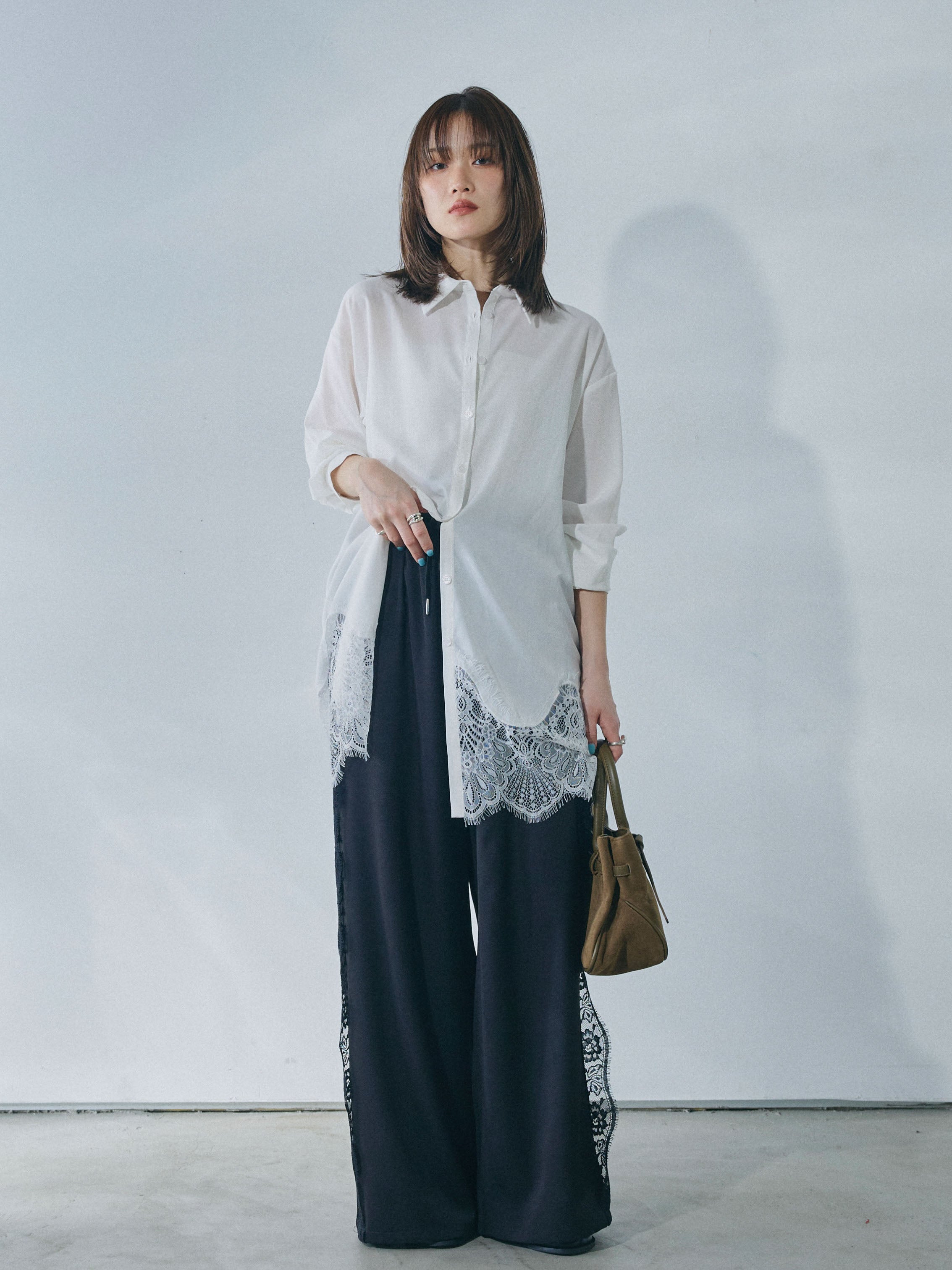 Allure】[SET]裾レースポプリンシャツ+サイドピンタックレースイージー