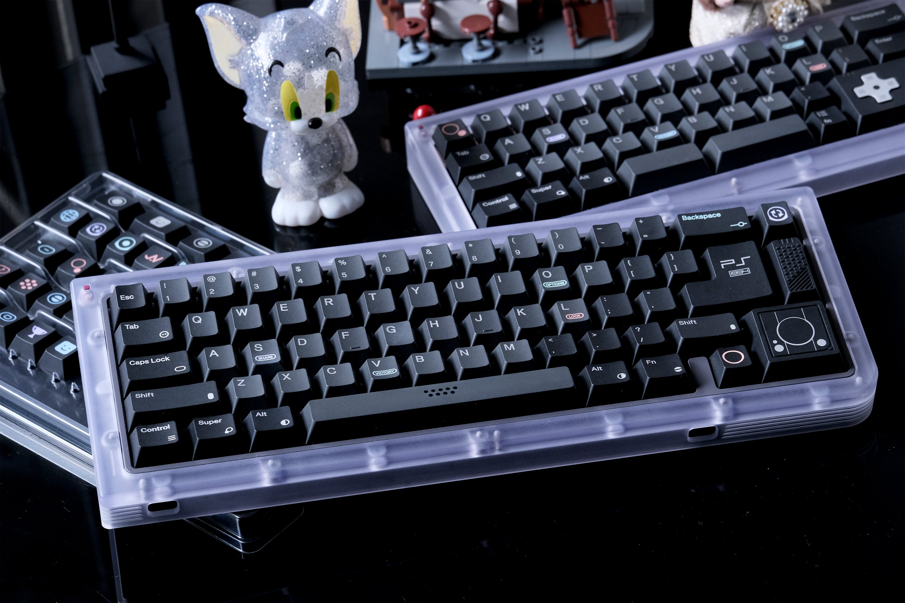 80Retros PS1994 Keycaps Black and Silver – Cherry Profile All in