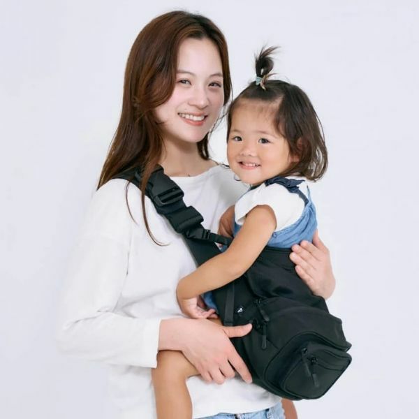 シェア割】ポムル(POMULU)ヒップシートショルダーバッグ 6ヵ月～1歳2歳