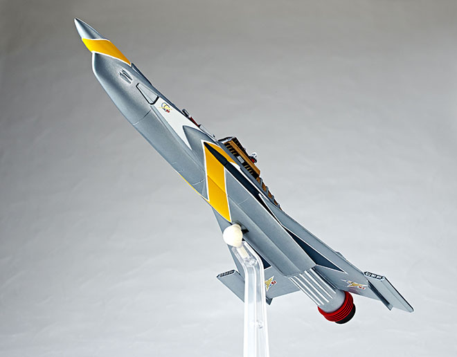 巨大無敵の万能戦艦マイティ号！海、空を超えてついに特撮リボルテック