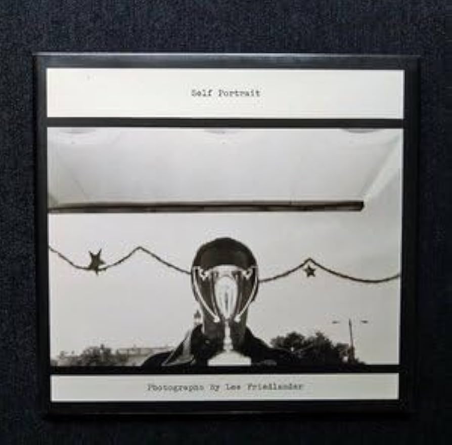 Amazon.co.jp: リー・フリードランダー 洋書写真集 セルフ・ポート