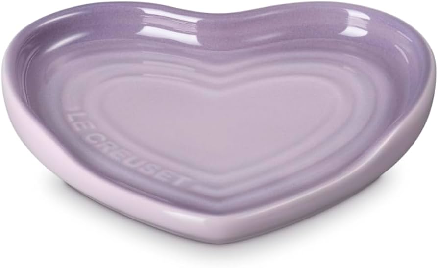 Amazon.com: Le Creuset Stoneware Heart Shaped Spoon Rest, 5